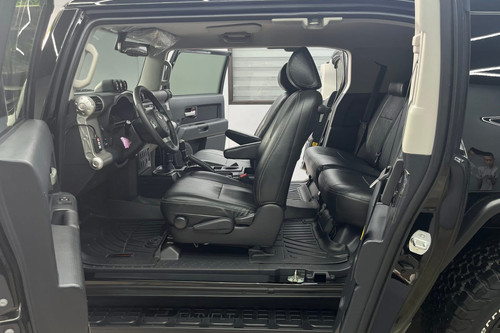 Used 2022 Toyota FJ Cruiser 4.0L V6