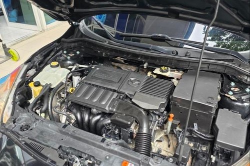 Used 2012 Mazda 3 Hatchback 1.6 V AT