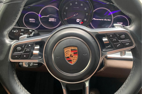 2nd Hand 2018 Porsche Panamera Turbo S