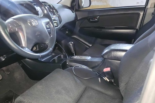 Old 2015 Toyota Fortuner 2.4 V Diesel 4x2 AT
