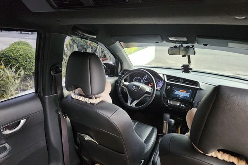 Second hand 2017 Honda BR-V 1.5L V CVT 