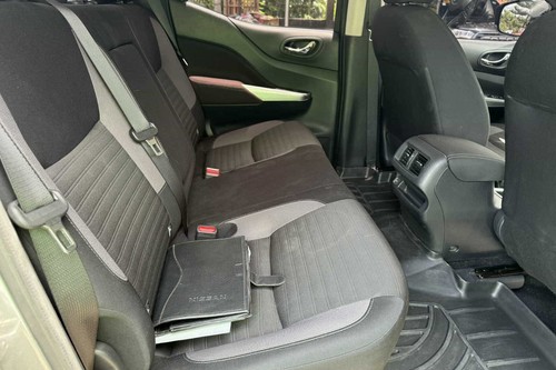 Used 2024 Nissan Navara 2.5L 4x4 EL 6MT