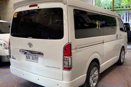 Second hand 2016 Toyota Hiace GL Grandia 3.0 A/T Monotone 
