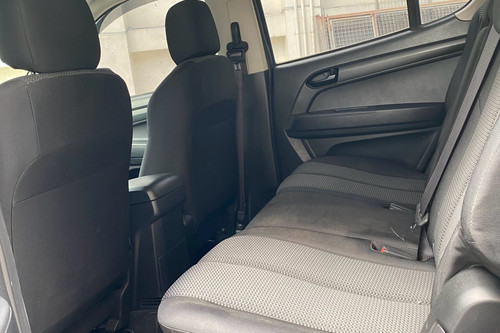 Used 2017 Isuzu D-Max LS MT