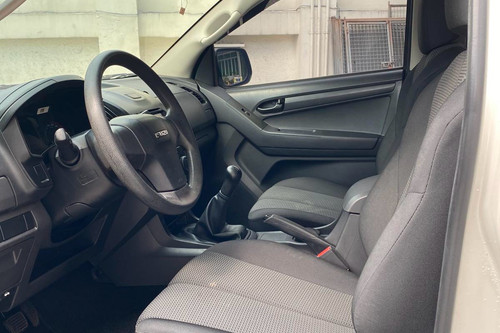 Used 2017 Isuzu D-Max LS MT