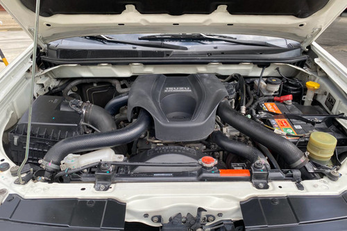 Used 2017 Isuzu D-Max LS MT