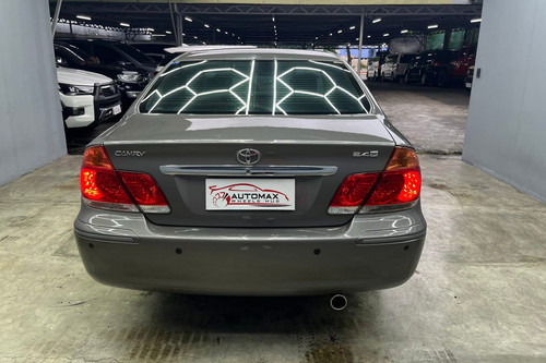 Old 2006 Toyota Camry 2.4 V AT