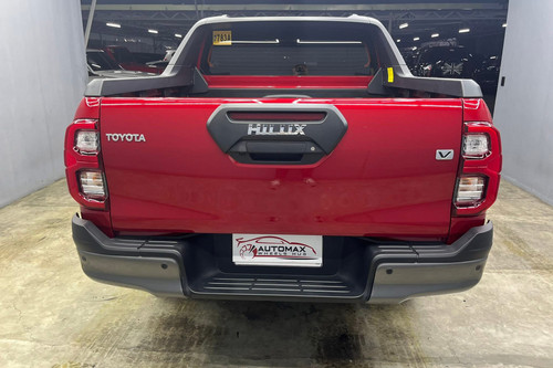 Old 2025 Toyota Hilux Conquest 2.4 4x2 A/T
