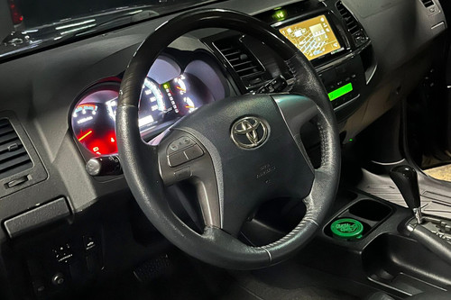 Used 2015 Toyota Fortuner Dsl AT 4x2 2.5 V