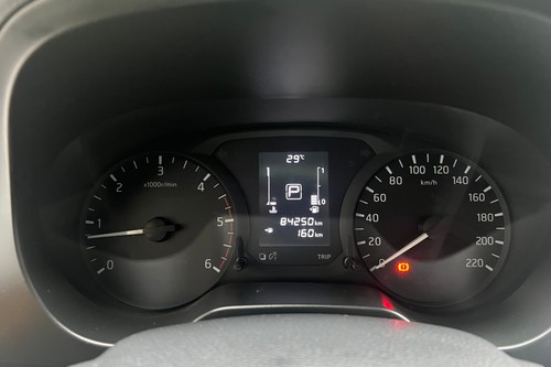 Used 2020 Nissan Navara 2.5L 4x2 EL 7AT Calibre