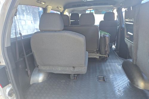 2nd Hand 2009 Hyundai Starex 2.5L SVX AT