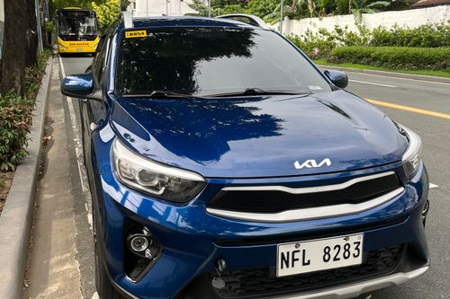 Second hand 2022 Kia Stonic LX MT 