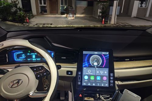 Second hand 2024 Hyundai Custin Premium 