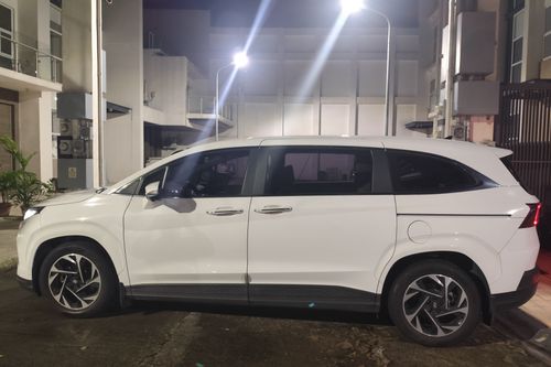 Second hand 2024 Hyundai Custin Premium 