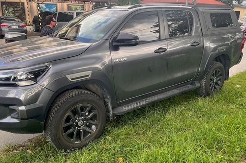 Used 2025 Toyota Hilux