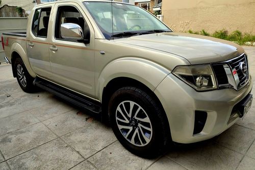 Old 2015 Nissan Navara 2.5L GTX AT
