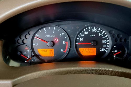 Second hand 2015 Nissan Navara 2.5L GTX AT 