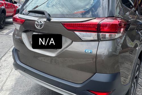 Old 2021 Toyota Rush G