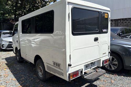 2nd Hand 2023 Isuzu Traviz L