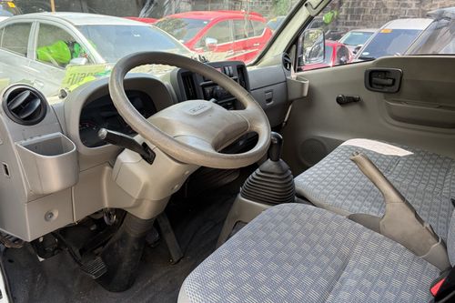 Second hand 2023 Isuzu Traviz L 