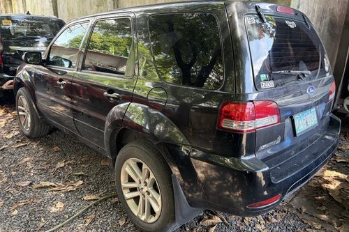 2nd Hand 2009 Ford Escape 2.0L XLT AT