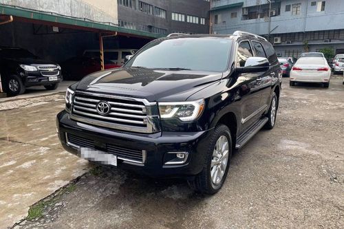 Second hand 2019 Toyota Sequoia 5.7L AT 