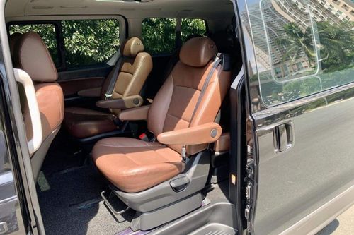 Used 2019 Hyundai Grand Starex 2.5 CRDi GLS 5AT (Dsl) 10 Seater