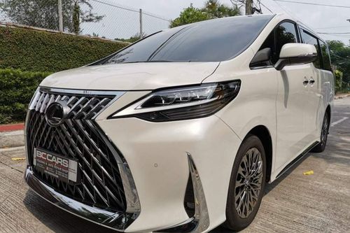2nd Hand 2020 Lexus LM 350 (7-Seater)
