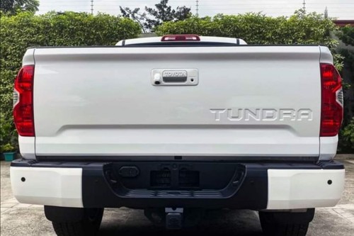 Old 2020 Toyota Tundra 1794
