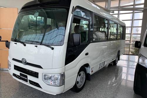 Second hand 2020 Toyota Coaster 29 Seater 