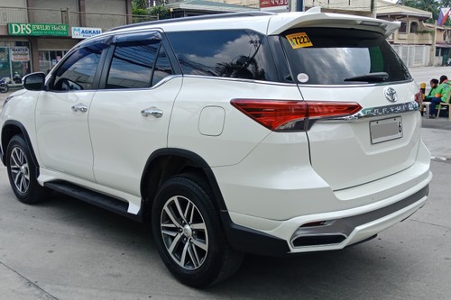 Used 2017 Toyota Fortuner 2.4 V AT