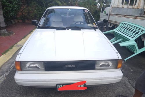 Old 1990 Nissan Sentra 1.3L LEC MT