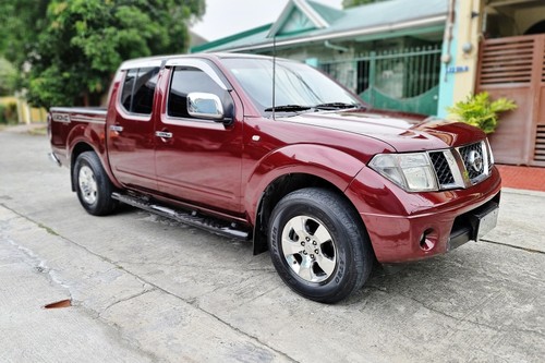 2nd Hand 2010 Nissan Frontier Navara 2.5L Krome AT