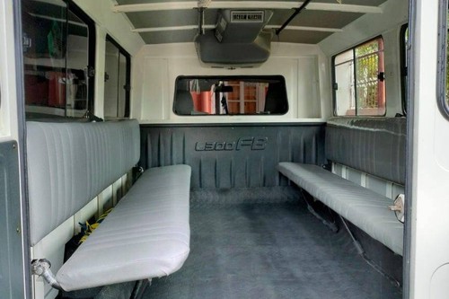 Used 2015 Mitsubishi L300 2.5L FB Deluxe MT