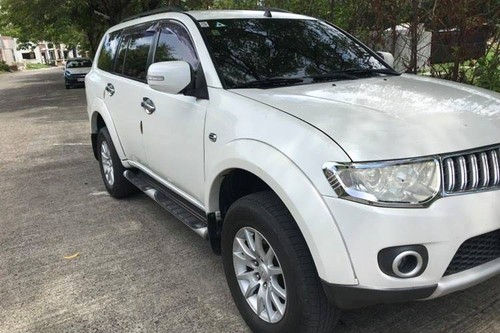 Second hand 2012 Mitsubishi Montero Sport 2.5L GLX SE AT 