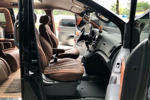 Used 2019 Hyundai Grand Starex 2.5L CRDI AT PLATINUM