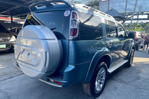 Second hand 2015 Ford Everest LIMITED 2.5 4x2 AT 