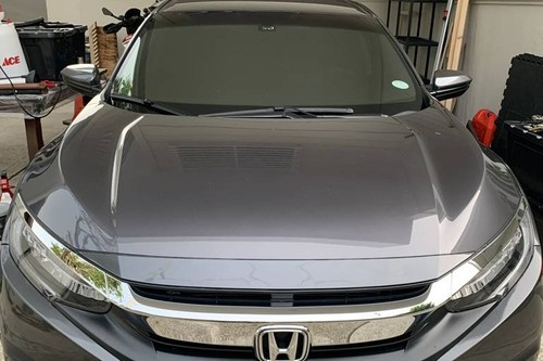 Second hand 2018 Honda Civic 1.8 E CVT 