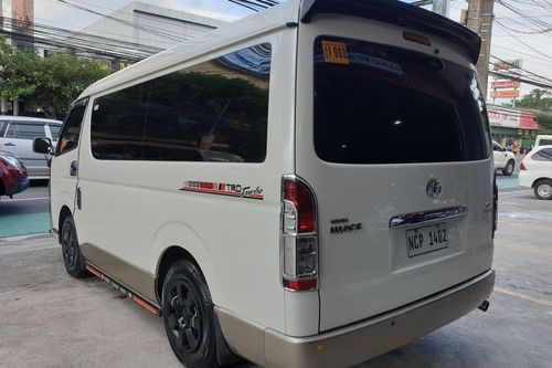 Old 2017 Toyota Hiace 3.0 GL Grandia AT