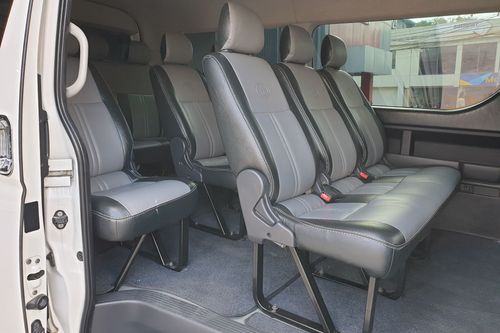 Used 2017 Toyota Hiace 3.0 GL Grandia AT