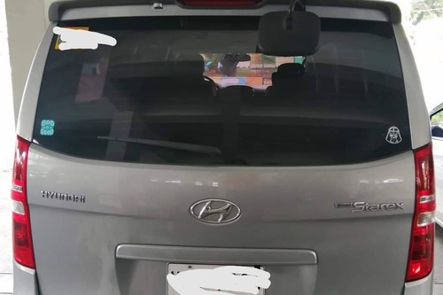 Old 2020 Hyundai Grand Starex 2.5L Gold CRDi AT