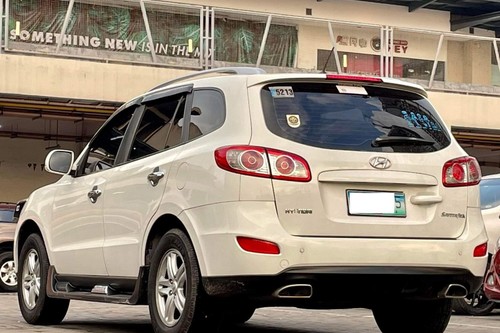Old 2010 Hyundai Santa Fe 2.4 AT FWD