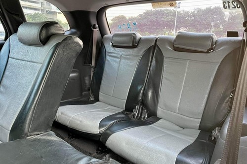 Second hand 2010 Hyundai Santa Fe 2.4 AT FWD 