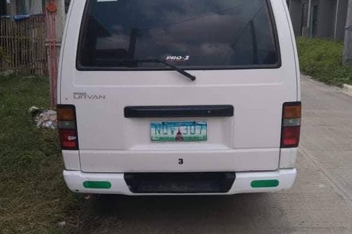 Old 2010 Nissan Urvan 18 Seater VX