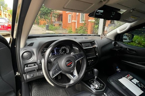 Second hand 2021 Nissan NP300 Navara 2.5L Pro-4X AT 4x4 