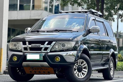 Old 2011 Isuzu Crosswind Sportivo MT