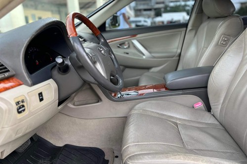 Used 2010 Toyota Camry 2.4 V AT