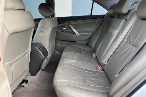 Used 2010 Toyota Camry 2.4 V AT