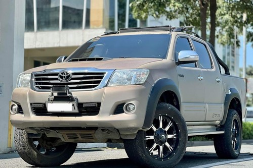 Second hand 2014 Toyota Hilux 2.5 G 4x2 AT 