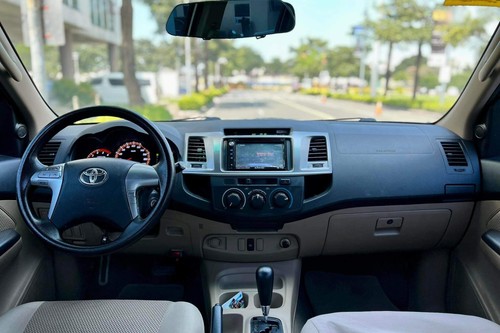 Used 2014 Toyota Hilux 2.5 G 4x2 AT